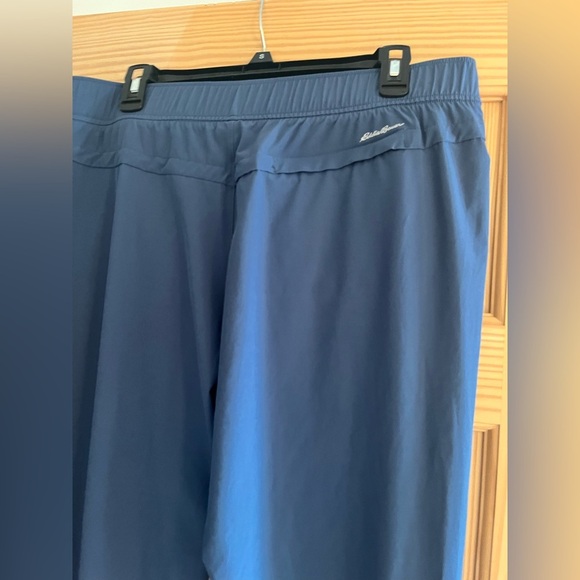 Eddie Bauer Ankle Indigo Lightweight Pants Size Large - Picture 6 of 10